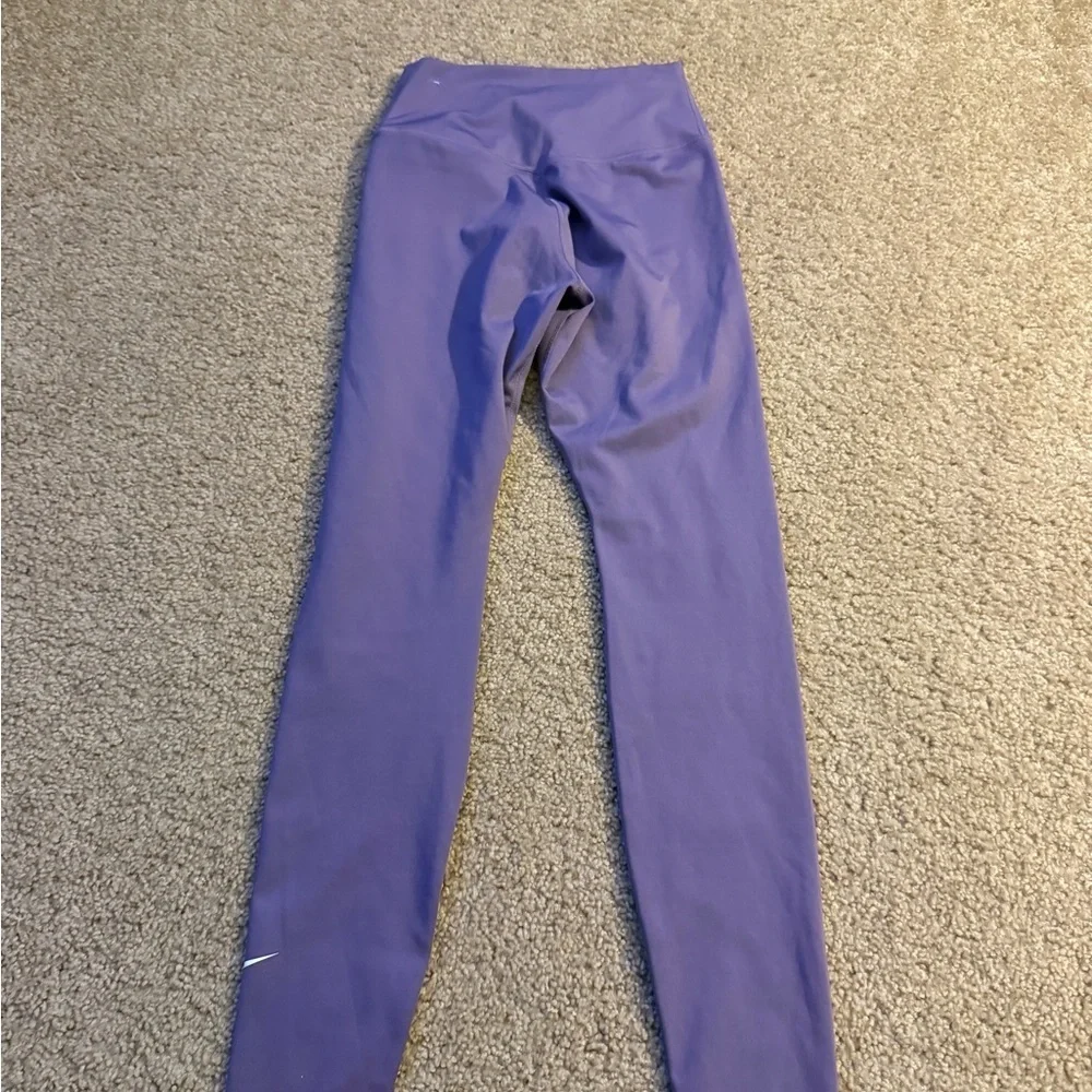 Nike Women's Purple Leggings